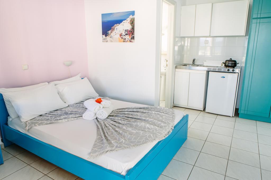 Μeltemi Aparthotel Glífa Екстериор снимка